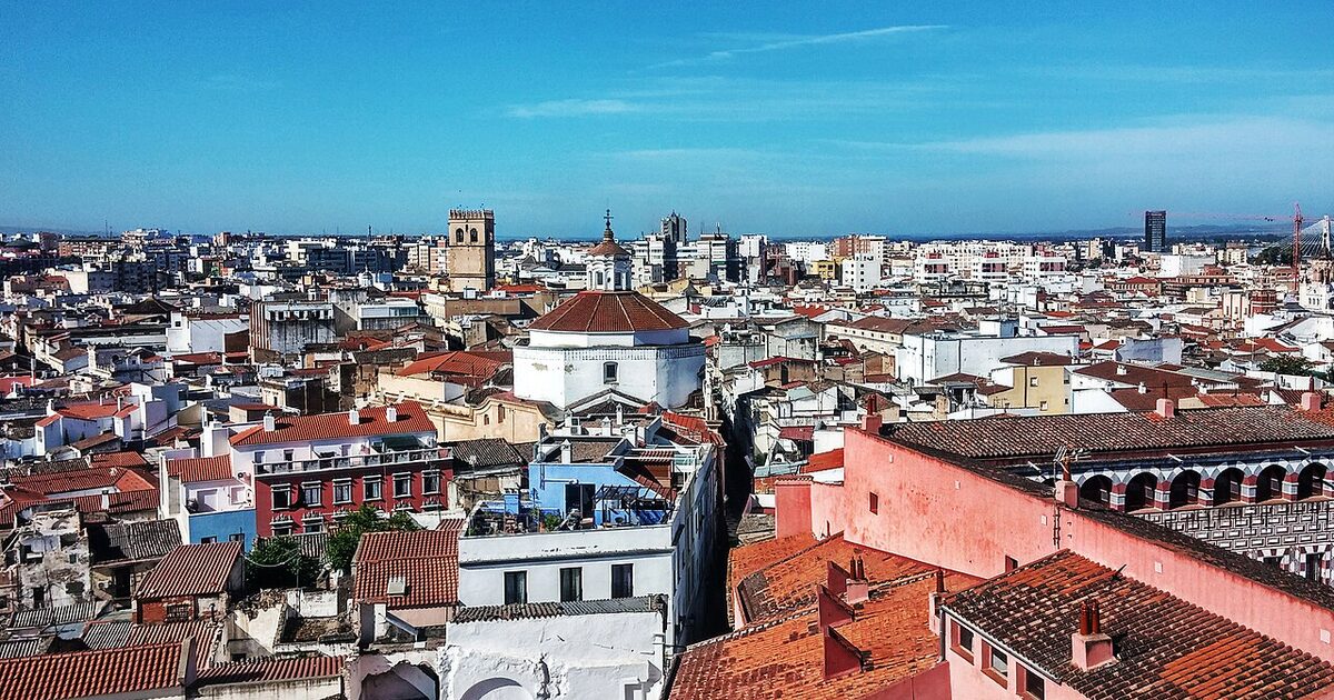 Badajoz — photo réelle (Wikimedia Commons, Marsupisupilami)