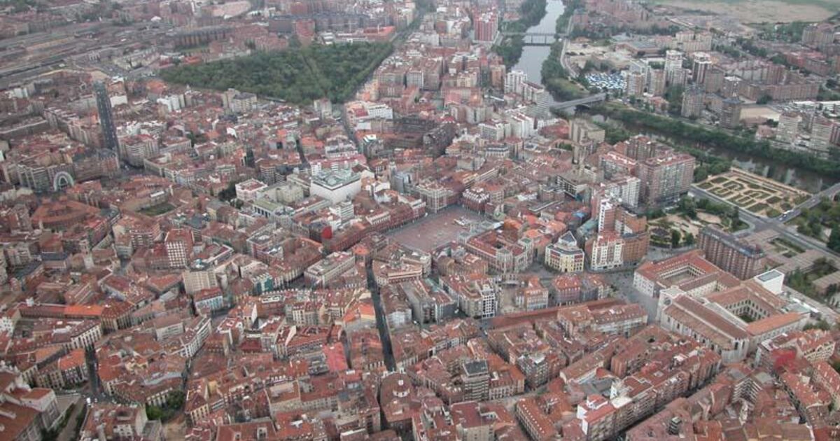 Valladolid — photo réelle (Wikimedia Commons, User:Queninosta)